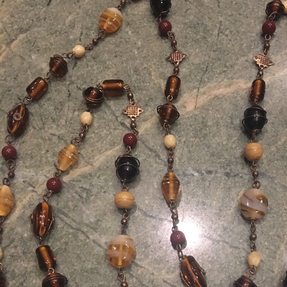 Beaded long necklace - Picture 1 of 3